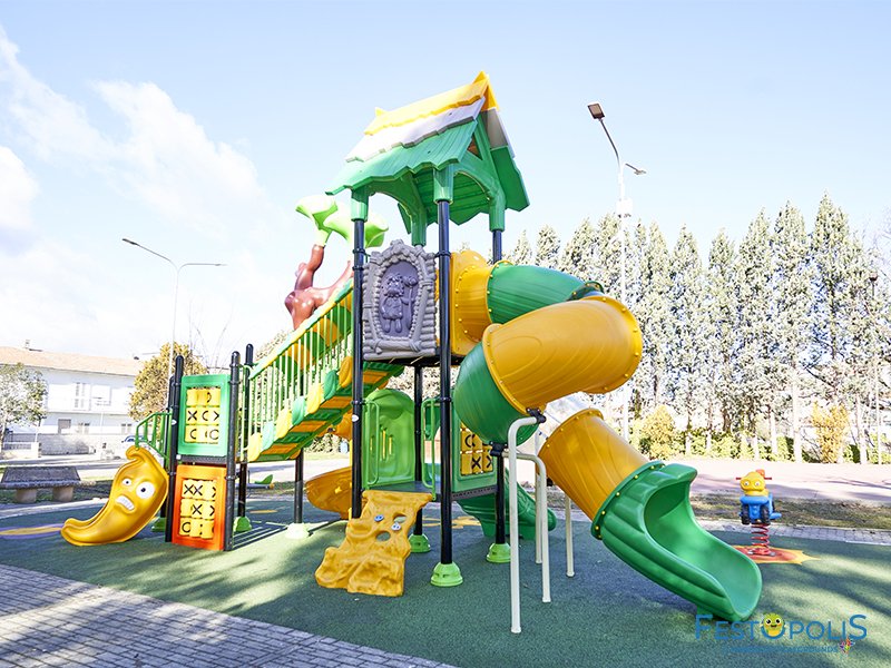 Playground Colonia
